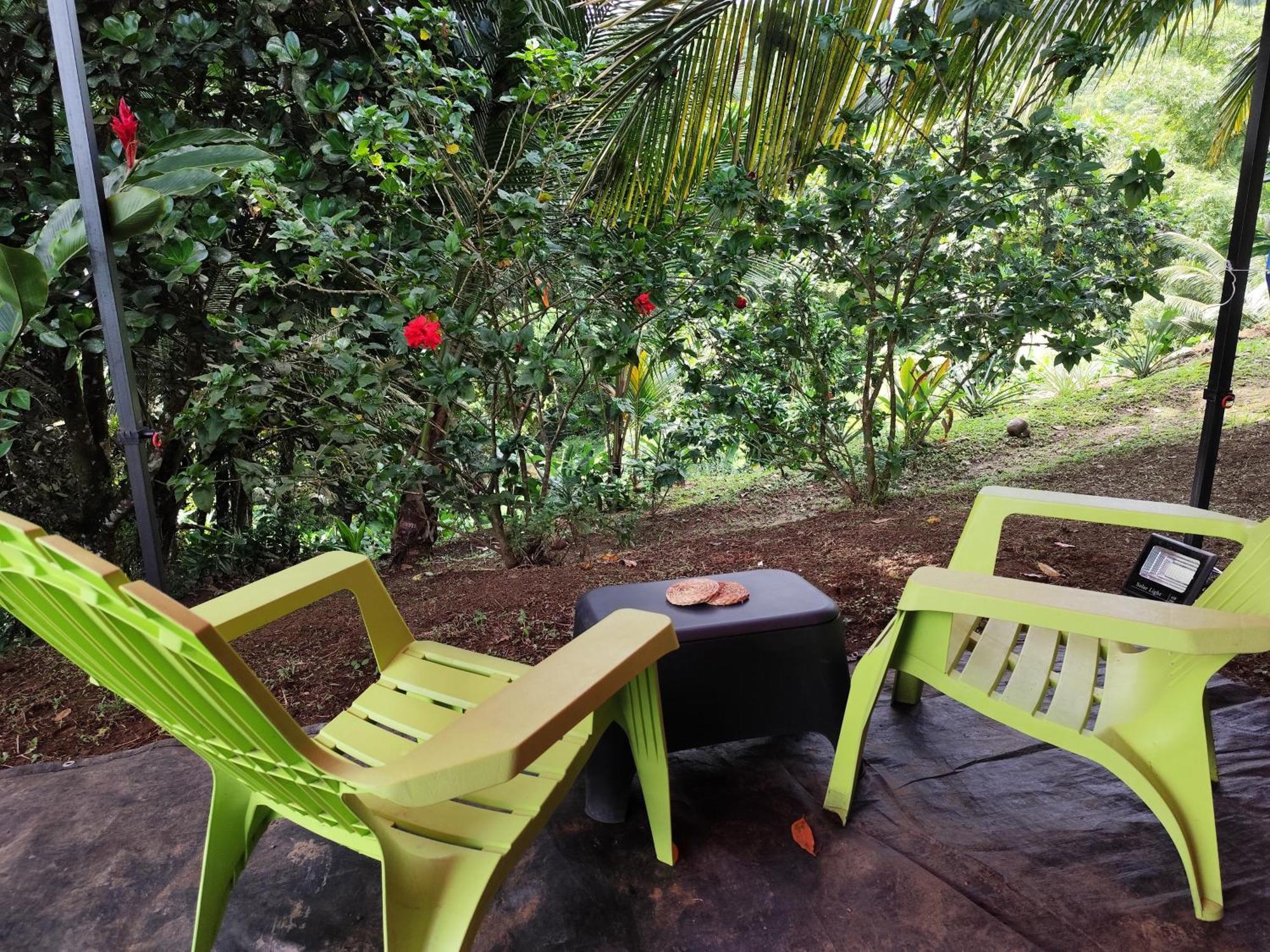 Camping A La Ferme Gros-Morne Exterior photo